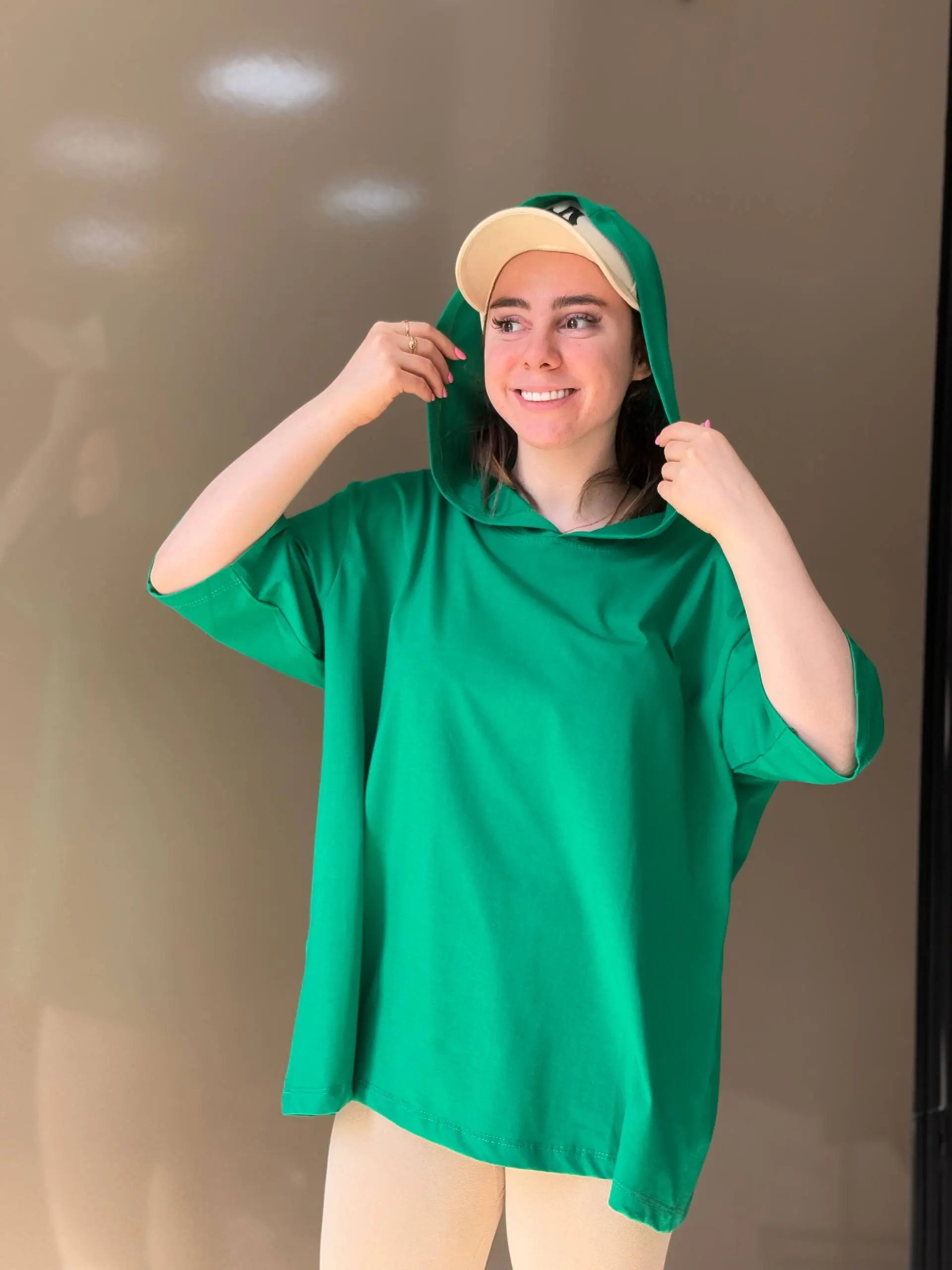 تیشرت کلاهدار تابستانی سایزبزرگ