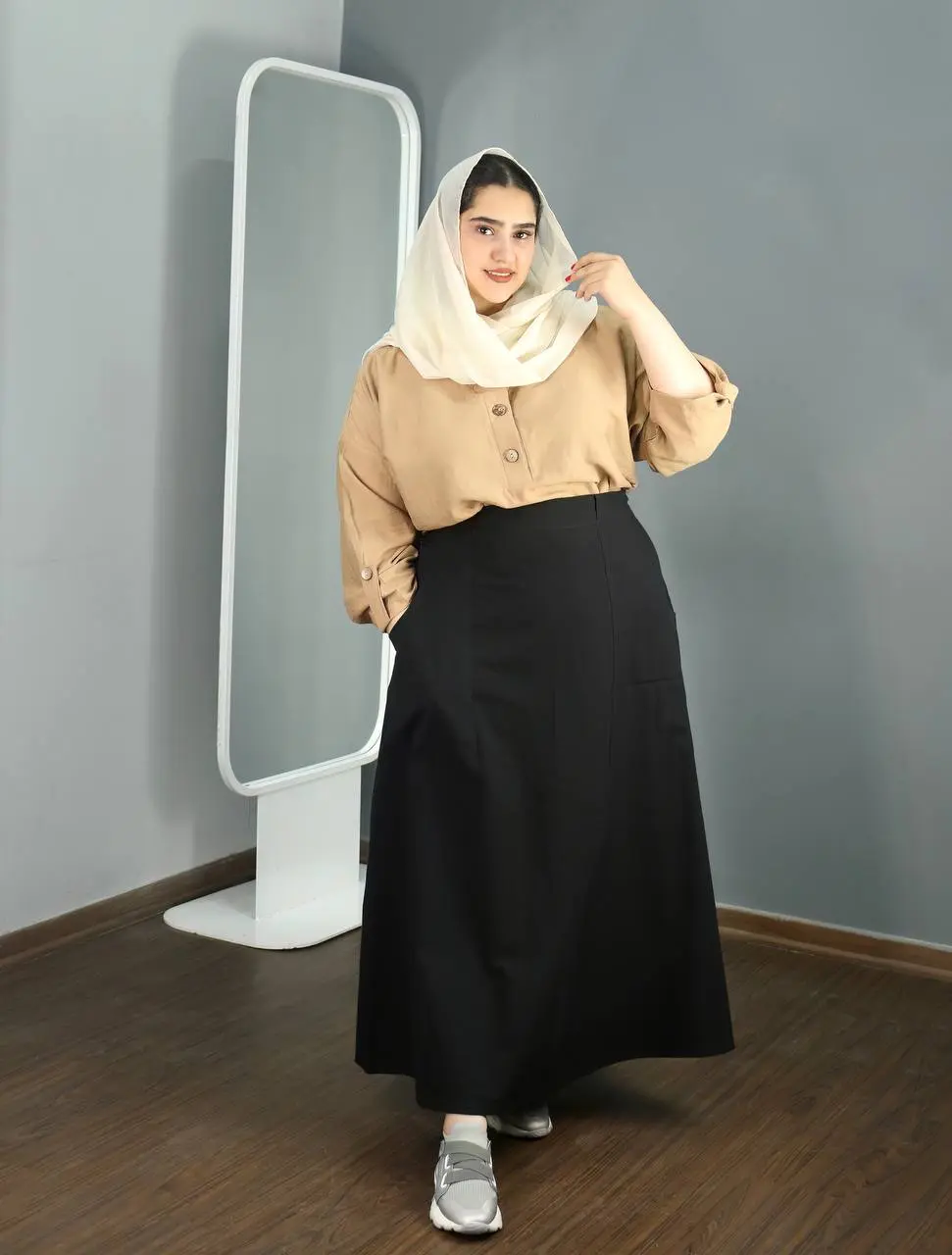 راهنمای کامل انتخاب دامن سایز بزرگ زنانه برای استایل شیک و راحت